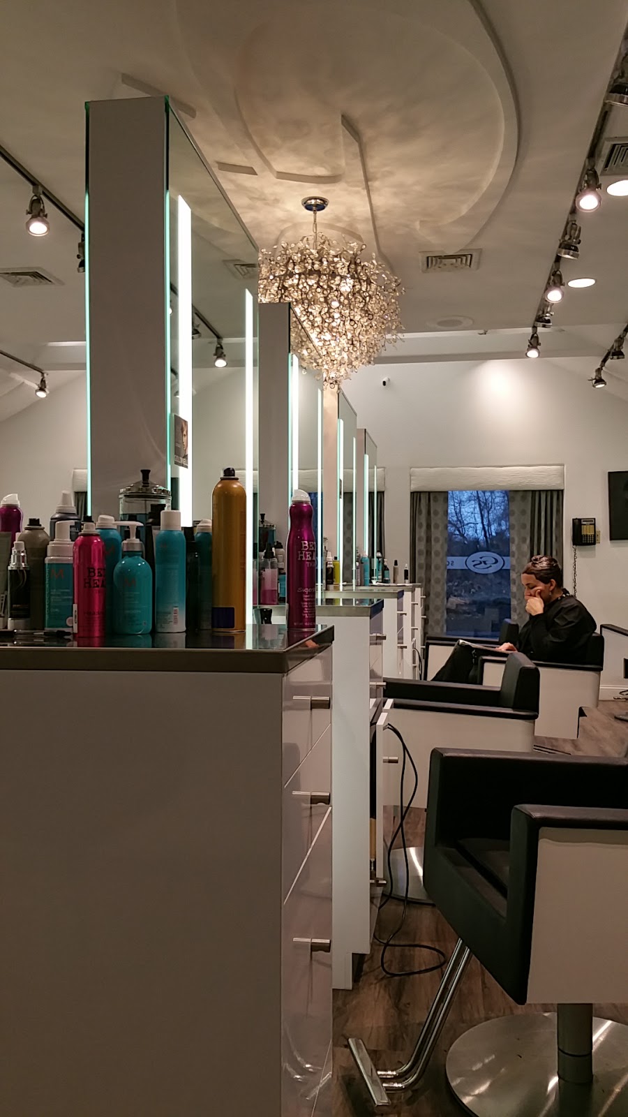 Gallery Salon | 1305 Farmington Ave, Farmington, CT 06032 | Phone: (860) 677-7202