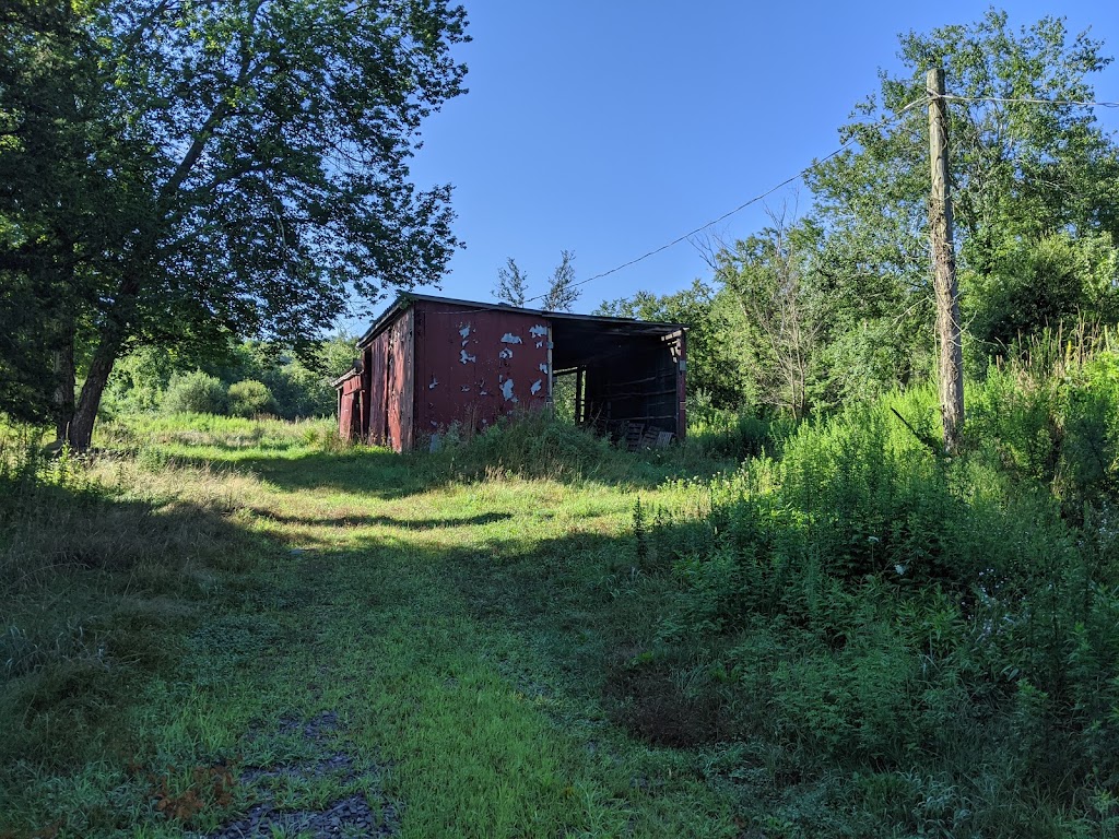 PHILLIPS - LOVDAL FARM PRESERVE | 400 Sanford Rd, Southbury, CT 06488 | Phone: (203) 264-4441