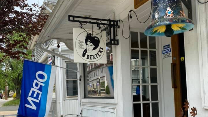 Dexters Tunes, Tales, and Ales | 91 Main St, East Hampton, CT 06424 | Phone: (860) 608-2458