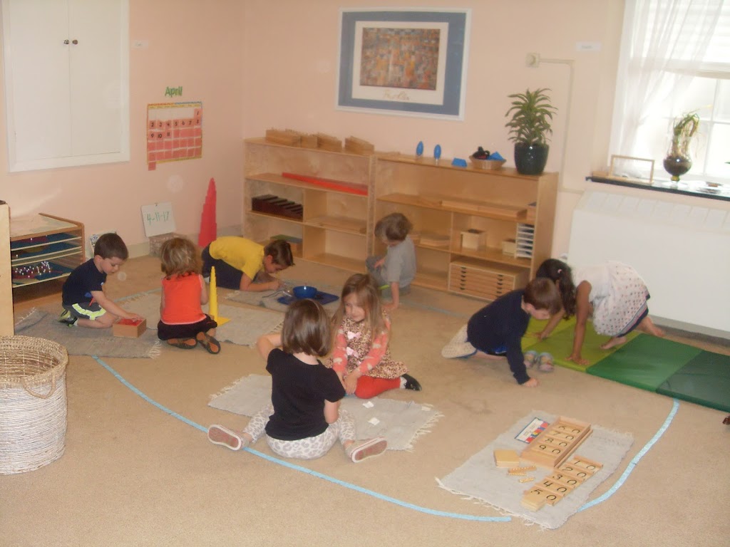 A Childs Choice Montessori School | 402 3rd Ave, Bethlehem, PA 18018 | Phone: (610) 533-5503