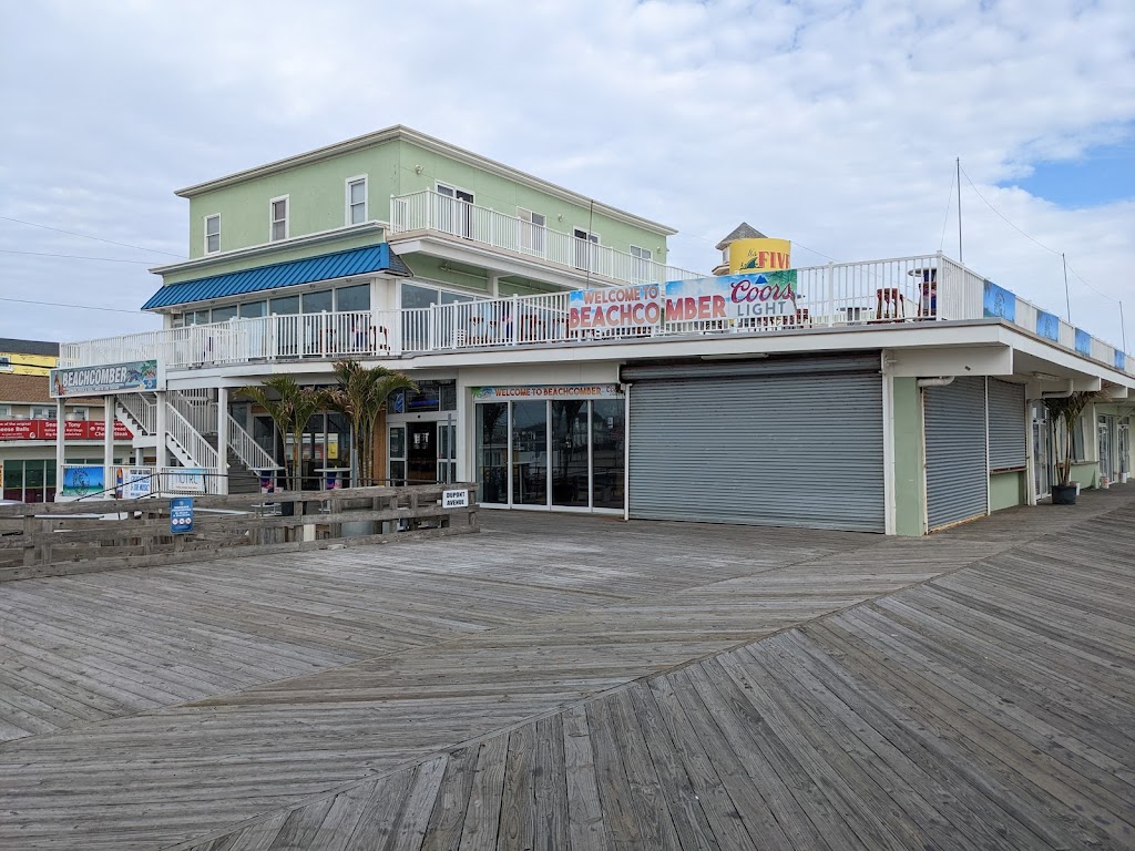 Beachcomber Bar & Grill | 100 Ocean Terrace, Seaside Heights, NJ 08751 | Phone: (732) 793-0526