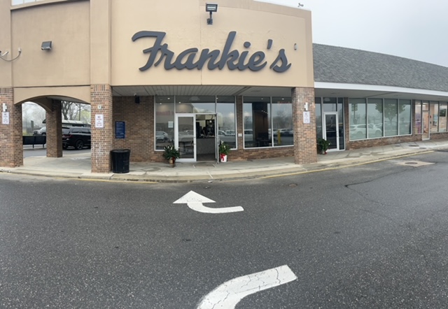 Frankie’s Pizzeria & Restaurant | 1696 Merrick Rd, Merrick, NY 11566 | Phone: (516) 377-9500