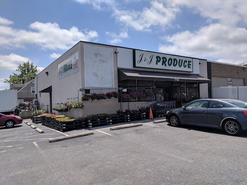 J & J Produce | 718 Philadelphia Pike, Wilmington, DE 19809 | Phone: (302) 764-7019