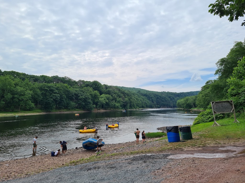 Silver Canoe & Whitewater Rafting | 10 Corso Rd, Port Jervis, NY 12771 | Phone: (800) 233-7238