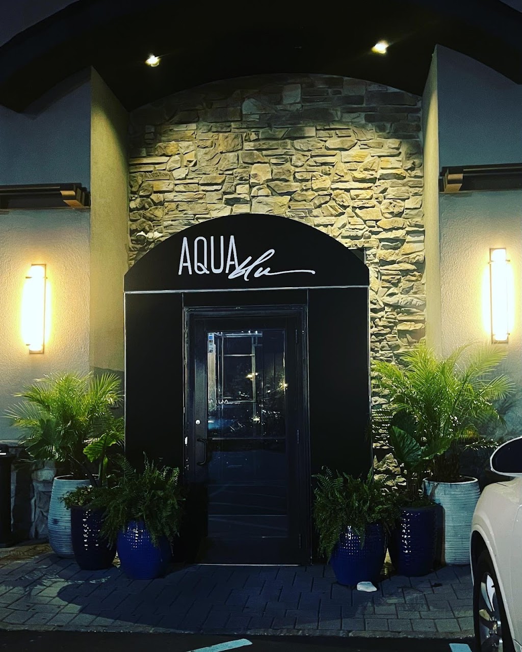 Aqua Blu Kitchen & Cocktails | 3410 NJ-37, Toms River, NJ 08753 | Phone: (732) 270-1180