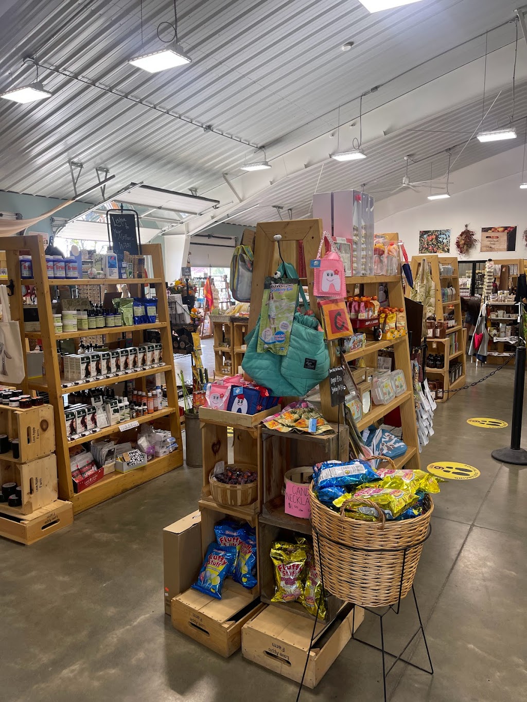 Love Apple Farm | 1421 NY-9H, Ghent, NY 12075 | Phone: (518) 828-5048