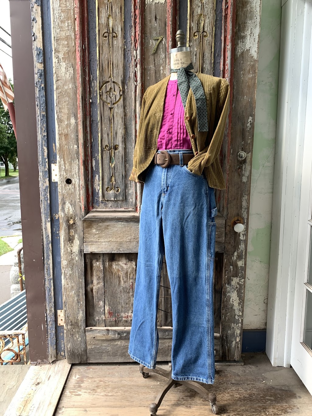 Clementine Vintage Clothing | 7 Main St, Andes, NY 13731 | Phone: (845) 676-3888