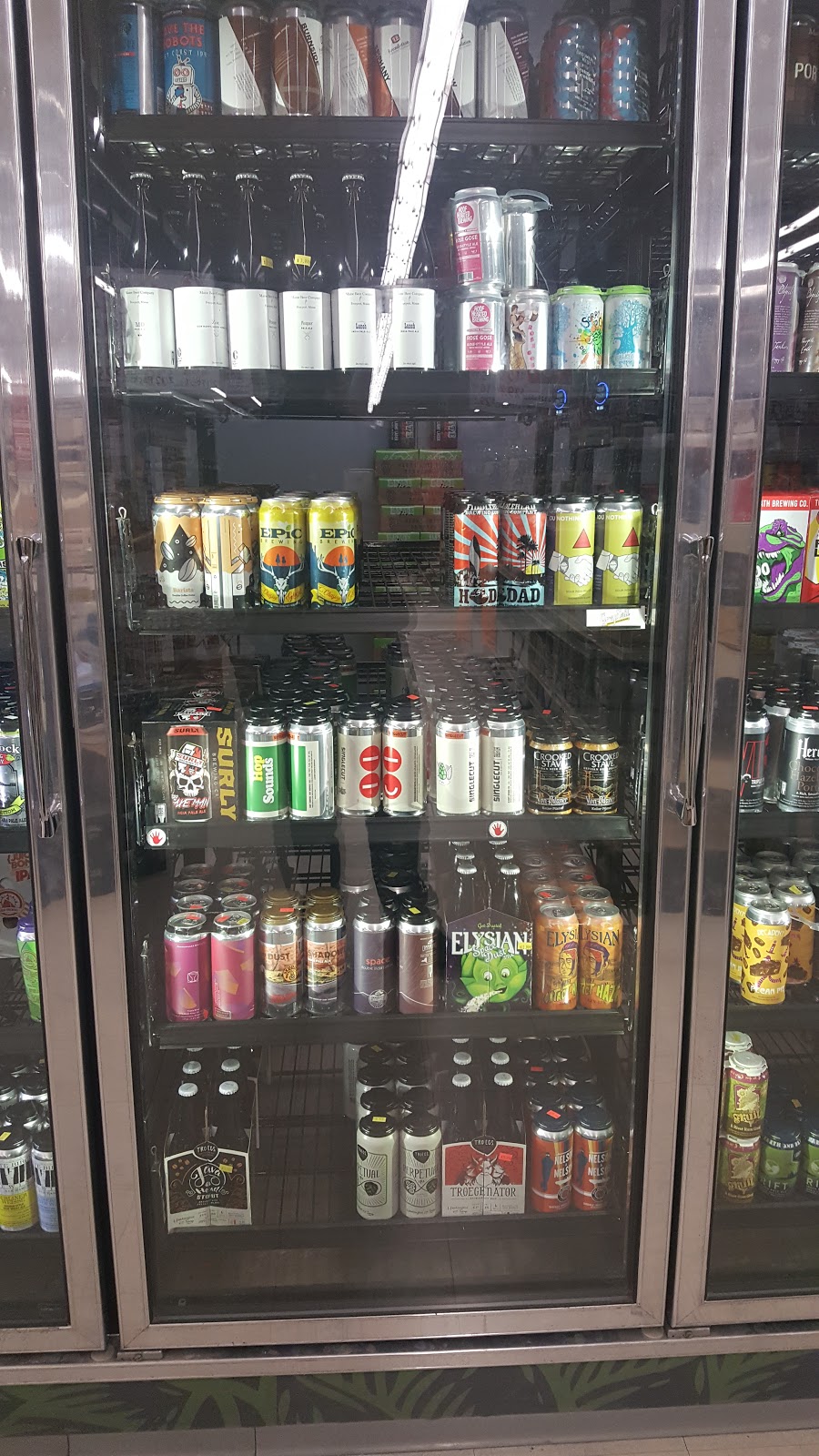 Super Phipps Liquors | 485 E Main St, Westfield, MA 01085 | Phone: (413) 568-4377