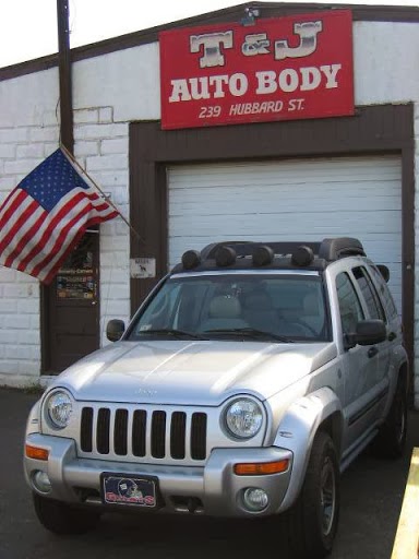 T&J Auto Body Co. | 239 Hubbard St, Ludlow, MA 01056 | Phone: (413) 583-4026