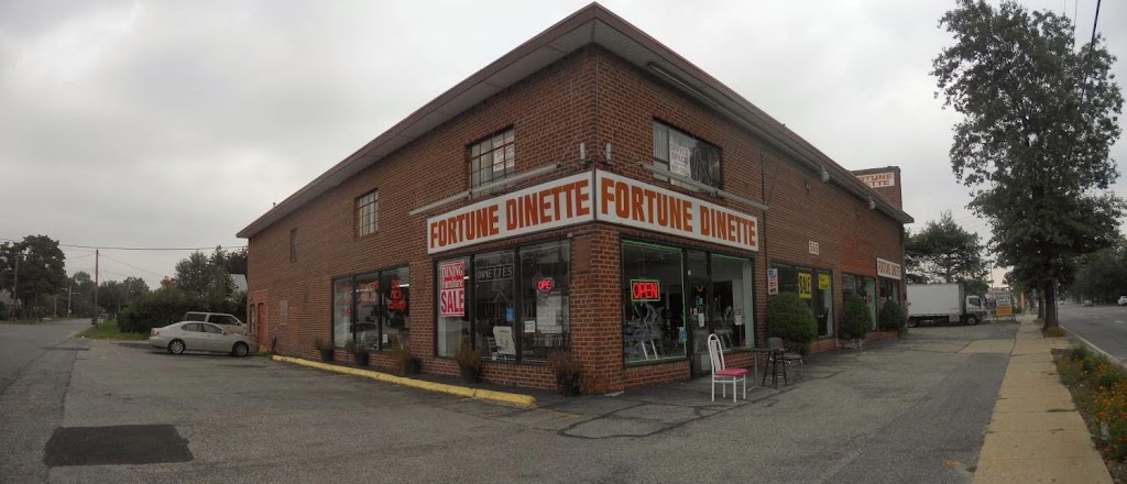 Fortune Dinette Inc | 565 Old Country Rd, Westbury, NY 11590 | Phone: (516) 997-5890