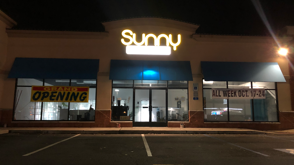 Sunny Vapes | 301 NJ-35 Unit 3, Laurence Harbor, NJ 08879 | Phone: (732) 705-3719