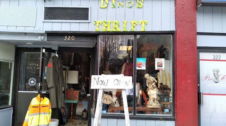 Dinos and Little Italys Thrift | 320 St James Ave, Springfield, MA 01109 | Phone: (413) 777-3959