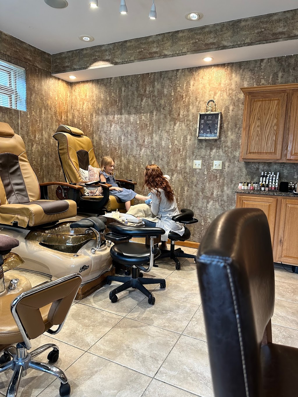 Somers Day Spa & Hair Salon | 36 S Rd, Somers, CT 06071 | Phone: (860) 763-4544