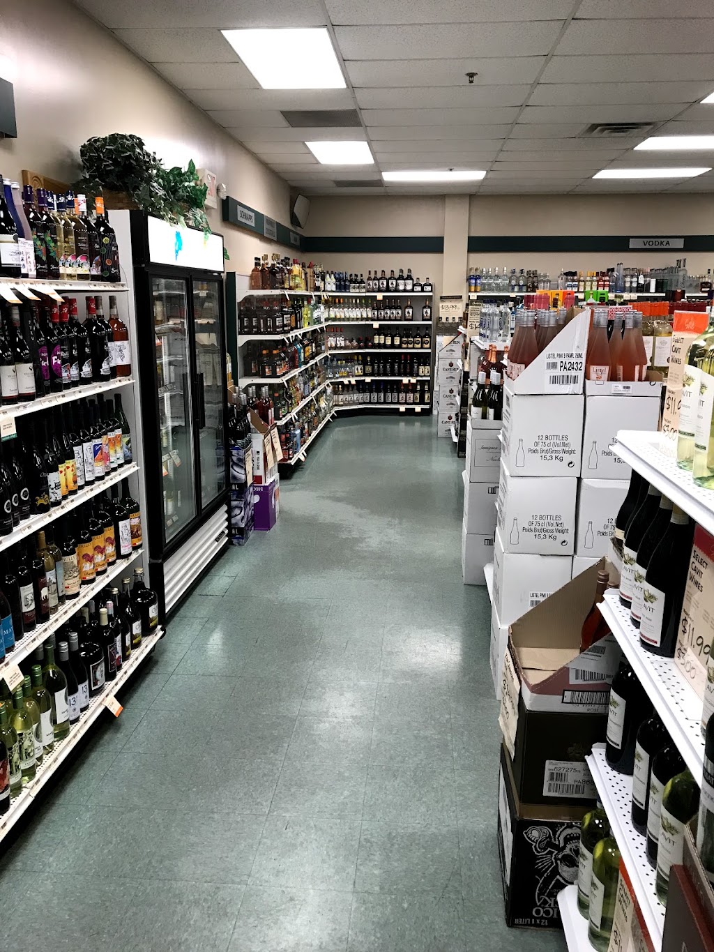 Fine Wine & Good Spirits | 1848 Leithsville Rd, Hellertown, PA 18055 | Phone: (484) 438-6516