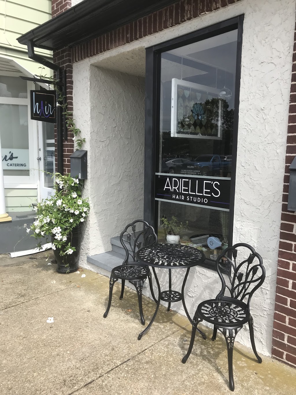 Arielles Hair Studio | 1199 Lincoln Square Unit 1, Long Branch, NJ 07740 | Phone: (732) 619-3425