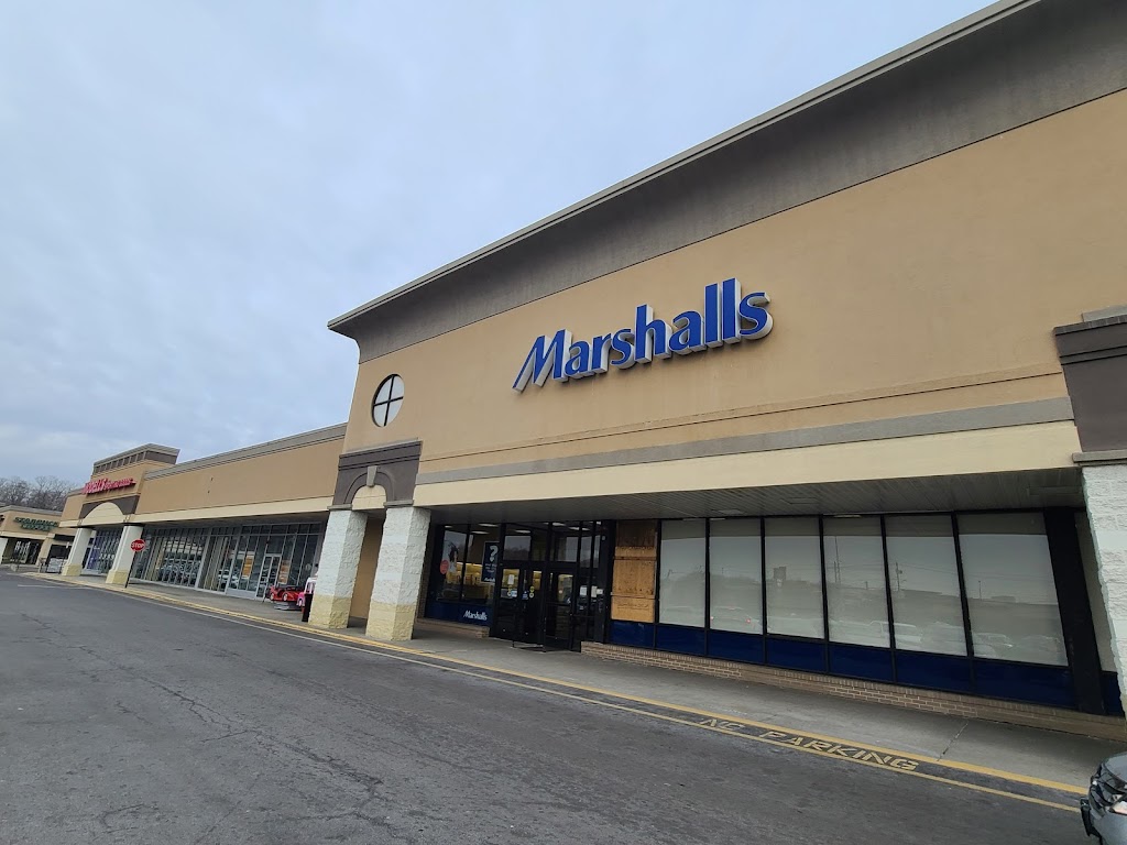 Marshalls | 76 Rockland Plaza, Nanuet, NY 10954 | Phone: (845) 623-7003