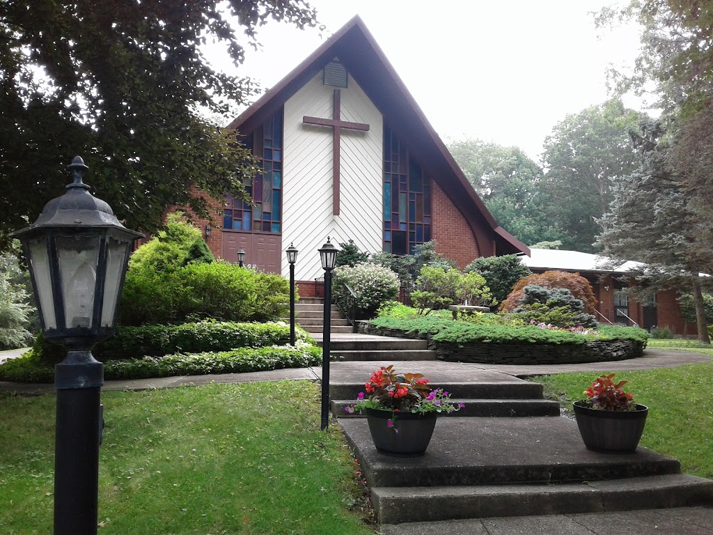 Latvian Evangelical Lutheran Church | 4 Riga Ln, Melville, NY 11747 | Phone: (914) 476-4787