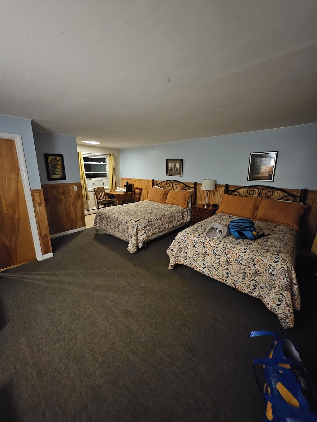 Colonial Motel | 37283 NY-23, Grand Gorge, NY 12434 | Phone: (607) 588-6122