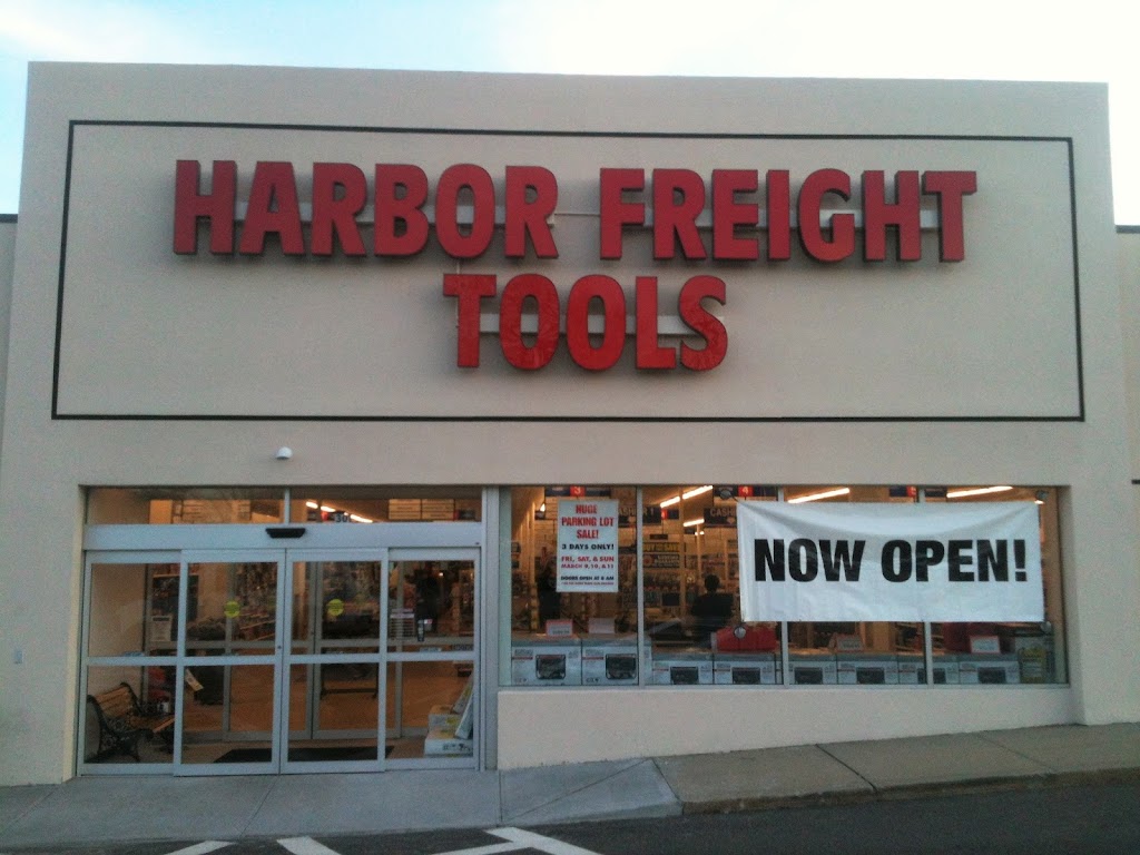 Harbor Freight Tools | 301 W Jericho Turnpike, Huntington Station, NY 11746 | Phone: (631) 423-2951