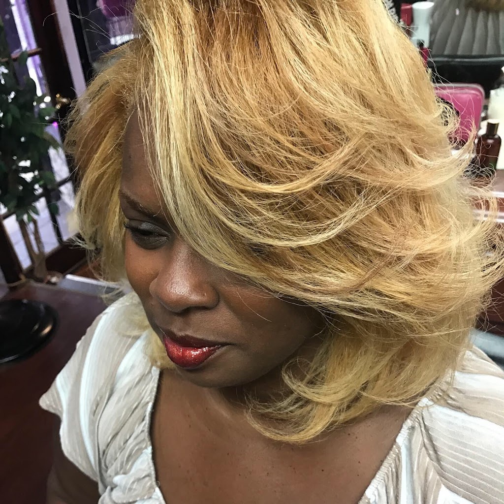 Contents Hair Studio | 767 Vincent Ave, The Bronx, NY 10465 | Phone: (718) 684-2996