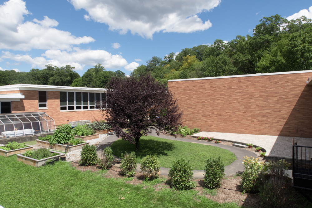 Eastern Christian High School | 50 Oakwood Ave, North Haledon, NJ 07508 | Phone: (973) 427-0900