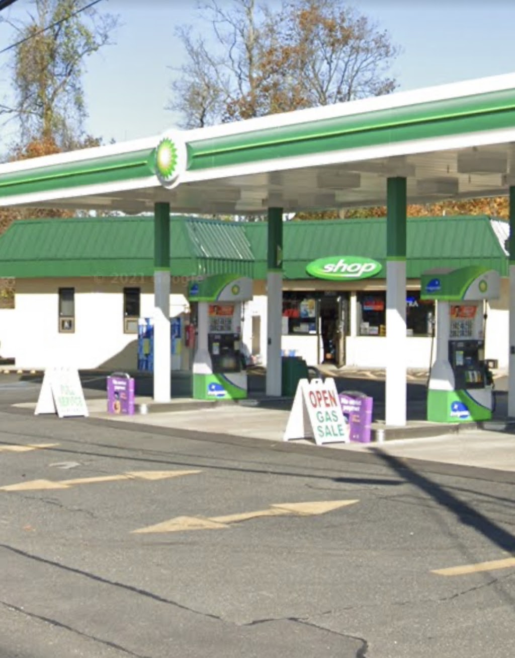 BP Gas Station | 239 Carleton Ave, East Islip, NY 11730 | Phone: (631) 802-2442