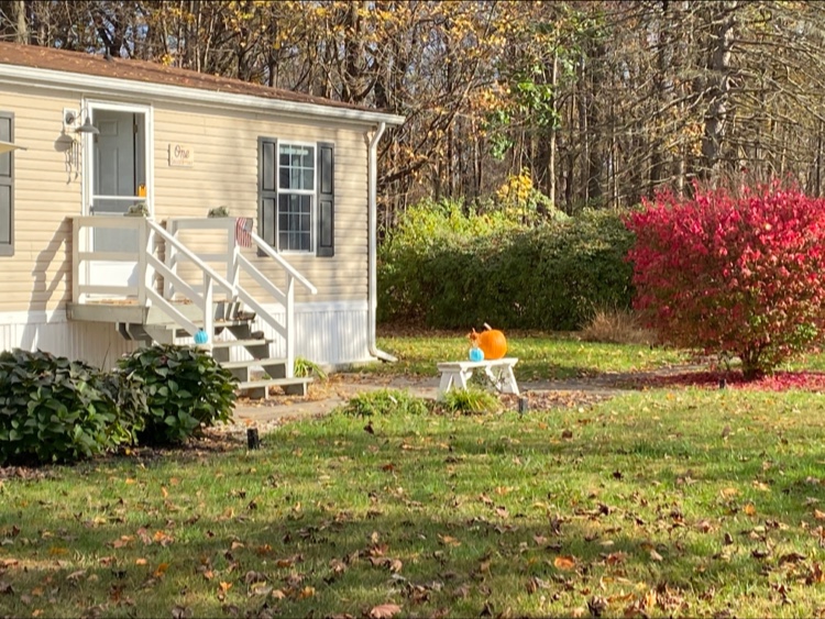 Melody Lakes Manufactured Home Community | 1045 N West End Blvd #338, Quakertown, PA 18951 | Phone: (215) 536-6640