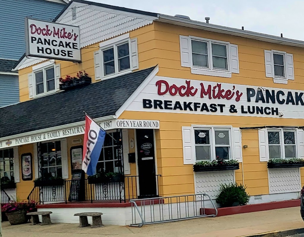 Dock Mikes Pancake House | 4615 Landis Ave, Sea Isle City, NJ 08243 | Phone: (609) 263-3625