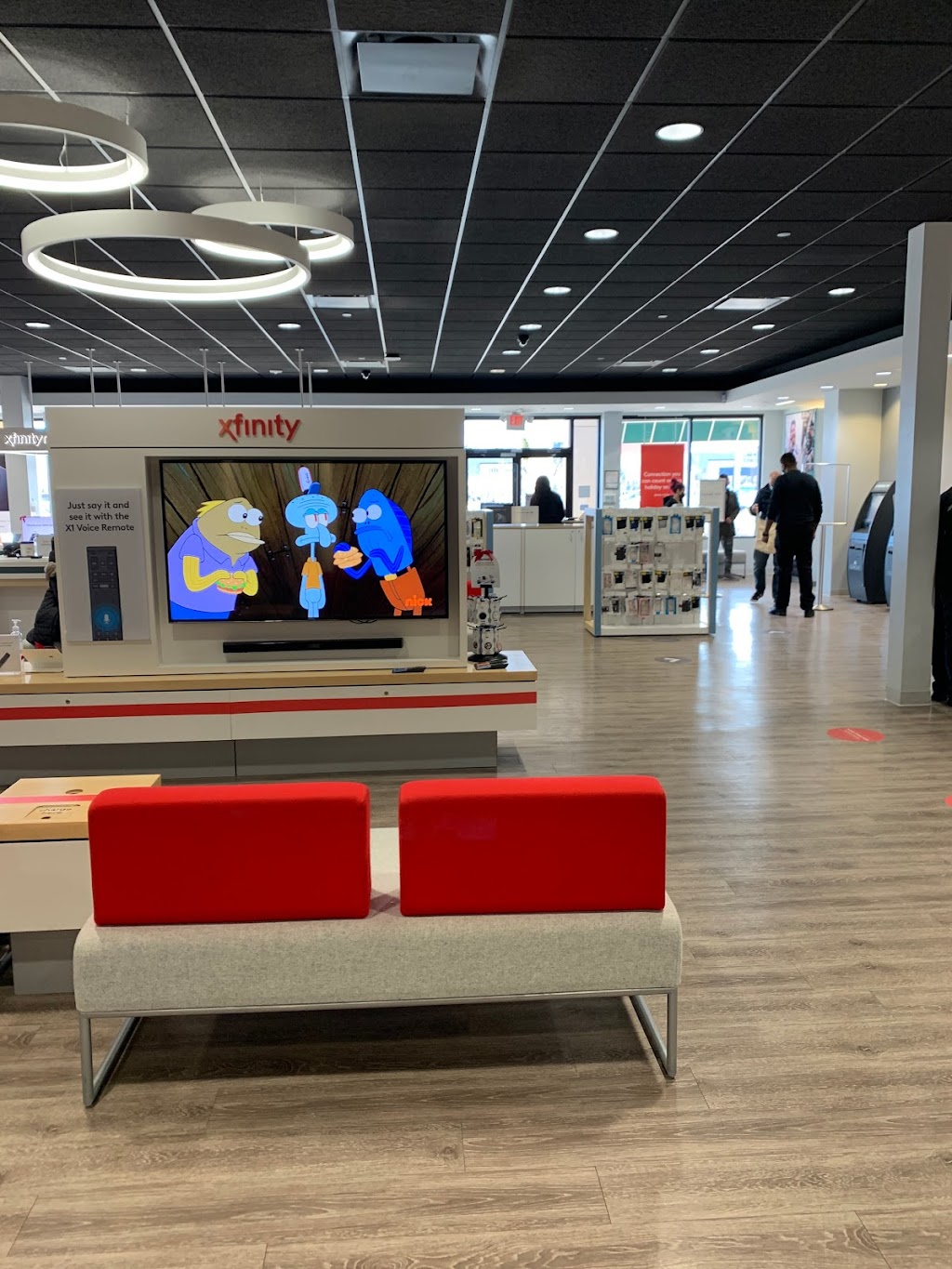 Xfinity Store by Comcast | 3371 US-1, Mercer Mall Dr, Lawrence Township, NJ 08648 | Phone: (800) 266-2278
