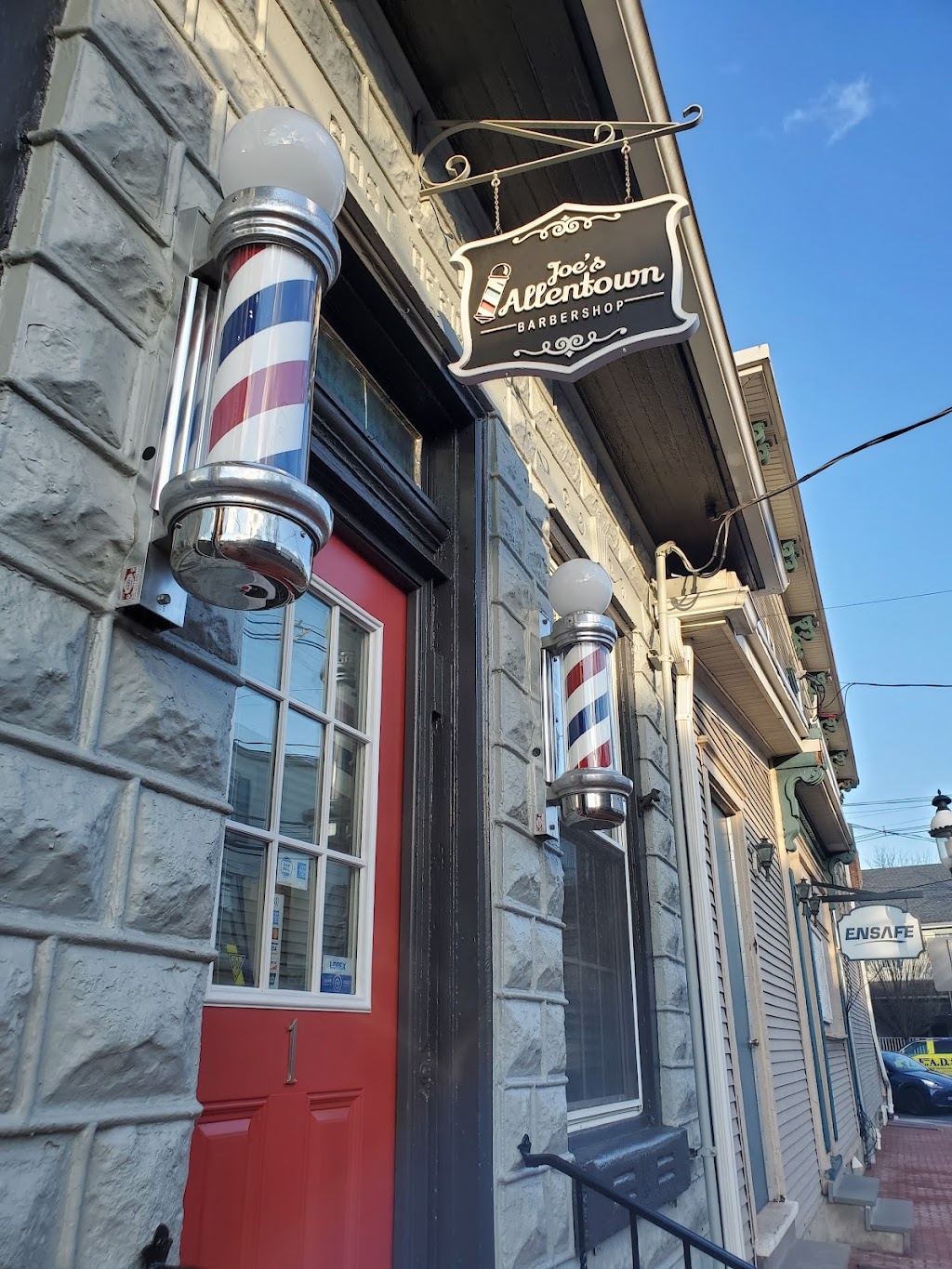 Joes Allentown Barber Shop | 1 Church St, Allentown, NJ 08501 | Phone: (609) 259-3200