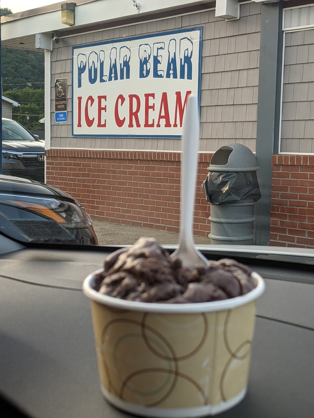 Polar Bear Ice Cream | 1004 Pennsylvania Ave, Matamoras, PA 18336 | Phone: (570) 491-4311