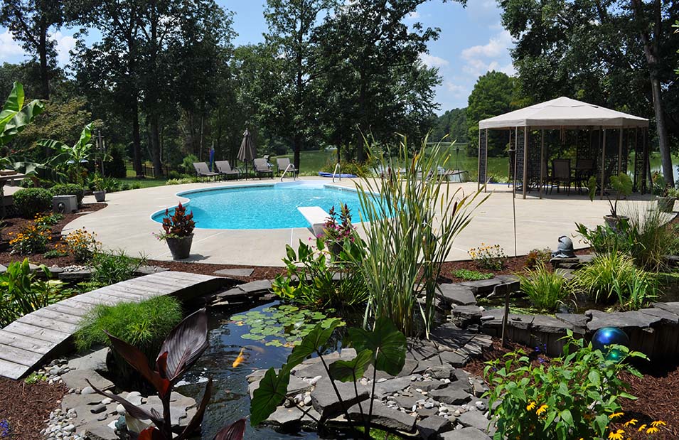 Sparkle Pools Inc. | 250 Stadium St, Smyrna, DE 19977 | Phone: (302) 389-6180