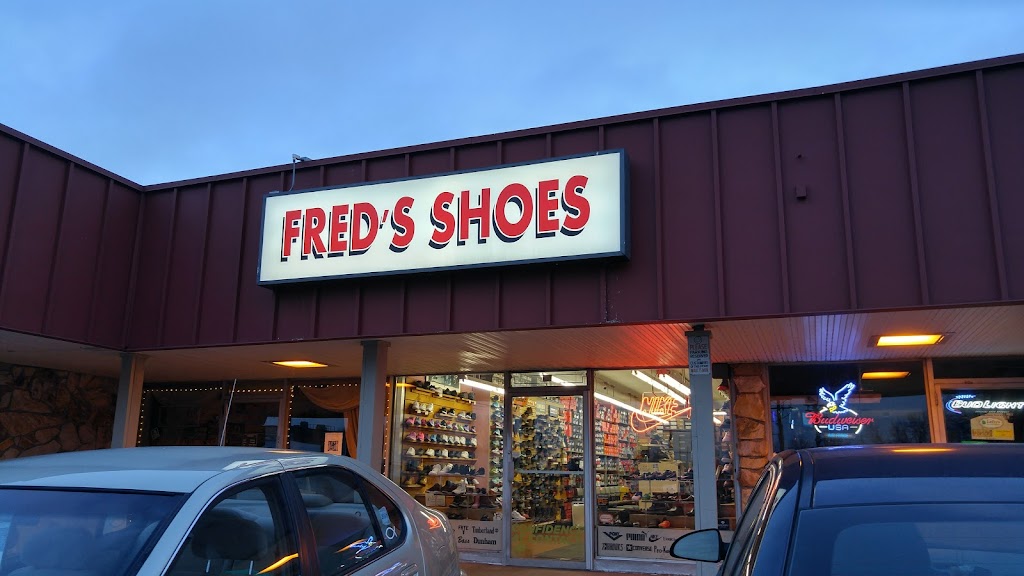 Freds Shoes | 459 Breckwood Blvd, Springfield, MA 01109 | Phone: (413) 782-9169