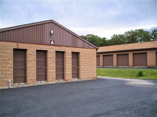 Pocono Mountain Mini Storage | 508 PA-390, Tafton, PA 18464 | Phone: (570) 226-2824