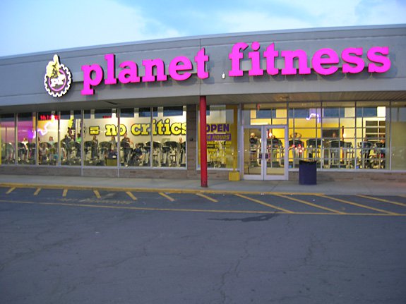 Planet Fitness | 39 N Plank Rd, Newburgh, NY 12550 | Phone: (845) 565-4500