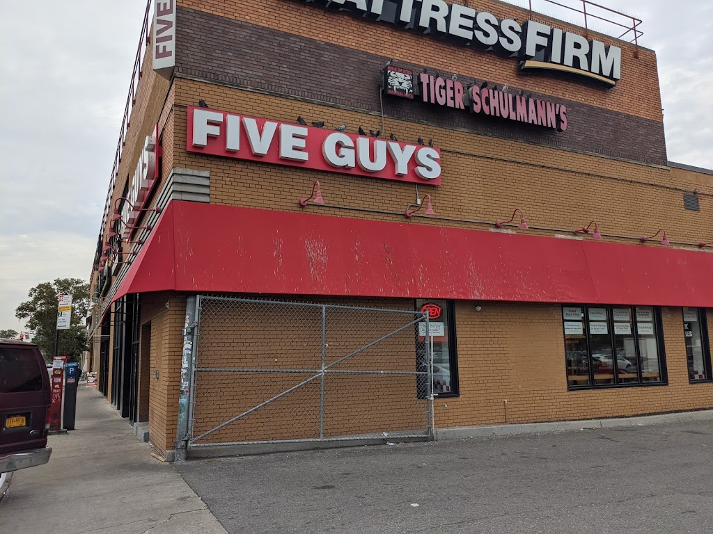 Five Guys | 73-25 Woodhaven Blvd, Queens, NY 11385 | Phone: (347) 394-0790