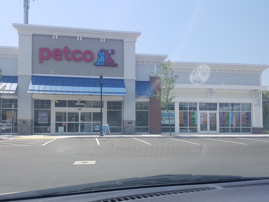 Petco | 1919 Boston Post Rd Suite 230, Guilford, CT 06437 | Phone: (203) 204-0002