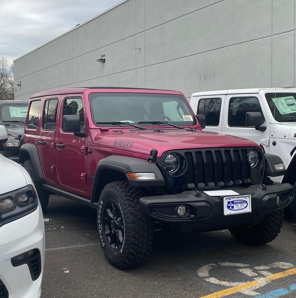 Huntington Jeep Chrysler Dodge Ram | 1220 E Jericho Turnpike, Huntington, NY 11743 | Phone: (631) 212-1178