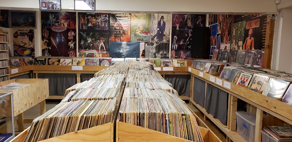 Revolution Records | 7 Willow St, Torrington, CT 06790 | Phone: (860) 618-5370