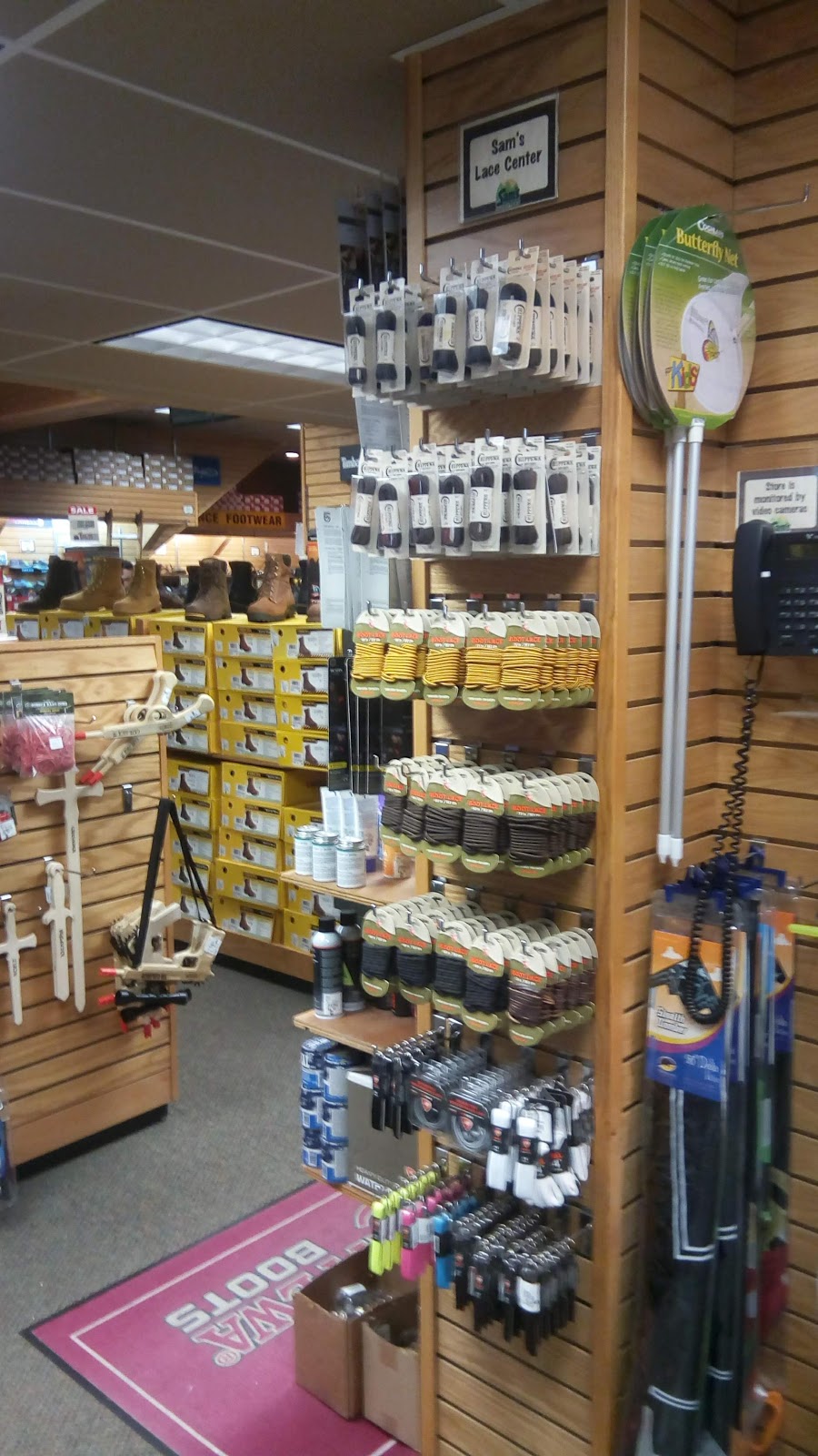 Sams Outdoor Outfitters | 227 Russell St, Hadley, MA 01035 | Phone: (413) 582-9820