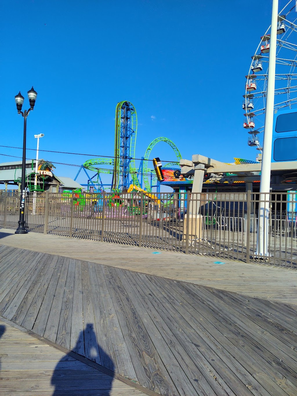 Breakwater Beach Waterpark at Casino Pier | 62 Grant Ave, Seaside Heights, NJ 08751 | Phone: (732) 793-6488