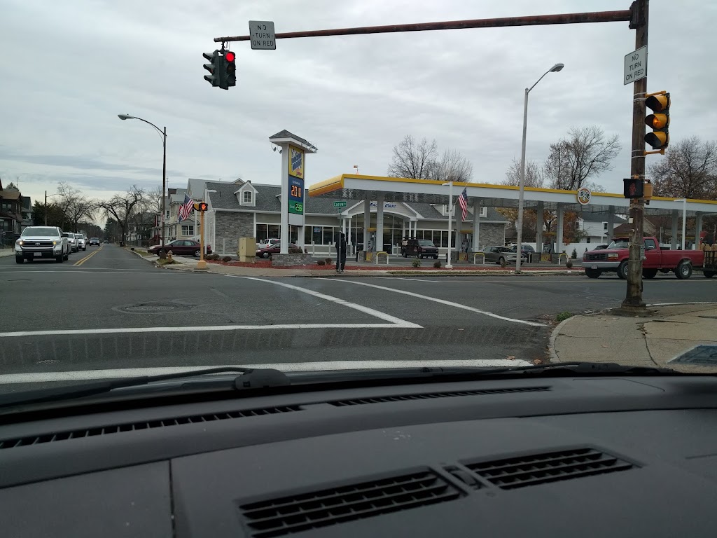 Racing Mart | 612-620 Carew St, Springfield, MA 01104 | Phone: (413) 732-3000