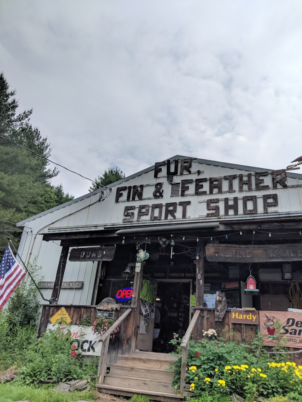 Fur, Fin & Feather Sport Shop | 109 Debruce Rd, Livingston Manor, NY 12758 | Phone: (845) 439-4476