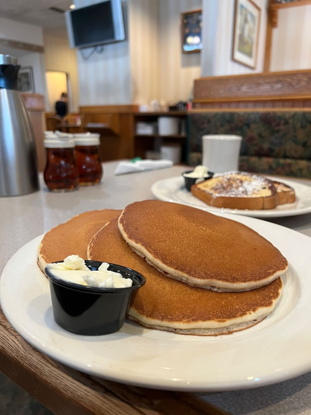 Green Brook Pancake House | 297 US-22 East, Green Brook Township, NJ 08812 | Phone: (732) 424-9191