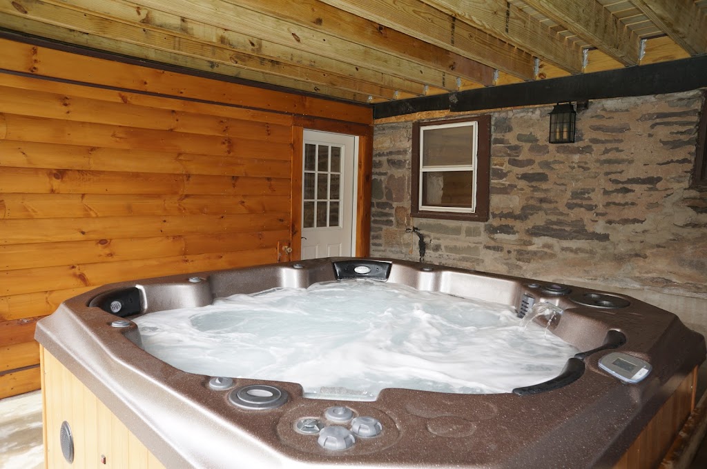 Your Own Lodge - 4 Seasons Getaways - www.4sg.com | 5909 Main St, Tannersville, NY 12485 | Phone: (516) 860-6528