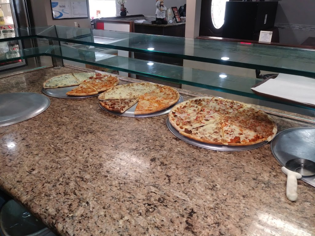 Vinny & Son Pizzeria & Italian Restaurant (Lake Hopatcong) | 215 Espanong Rd, Lake Hopatcong, NJ 07849 | Phone: (973) 663-2991