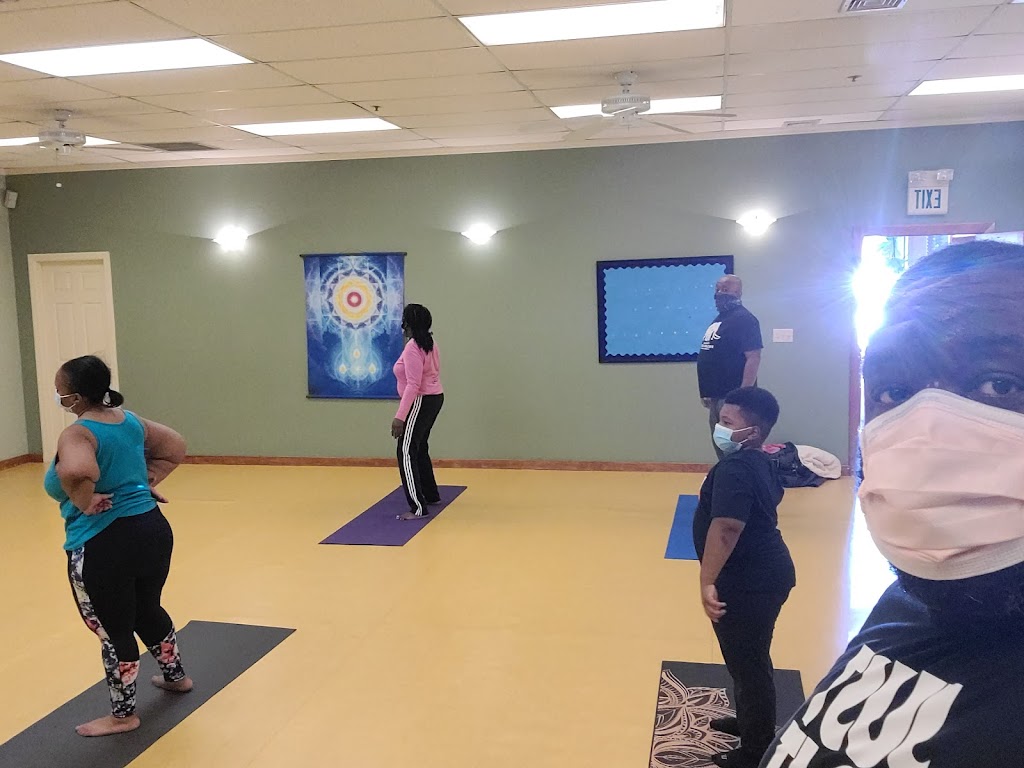 Body & Brain Yoga Tai Chi | 1161 Merrick Ave, North Merrick, NY 11566 | Phone: (516) 227-0101