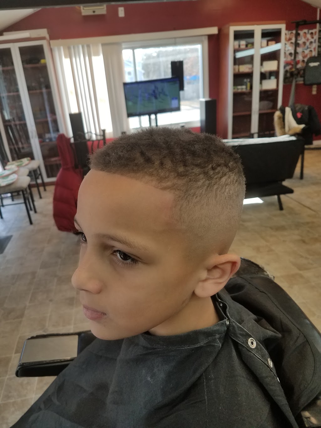 Official Cuts Barbershop | 2535 Montauk Hwy, Brookhaven, NY 11719 | Phone: (631) 803-6654