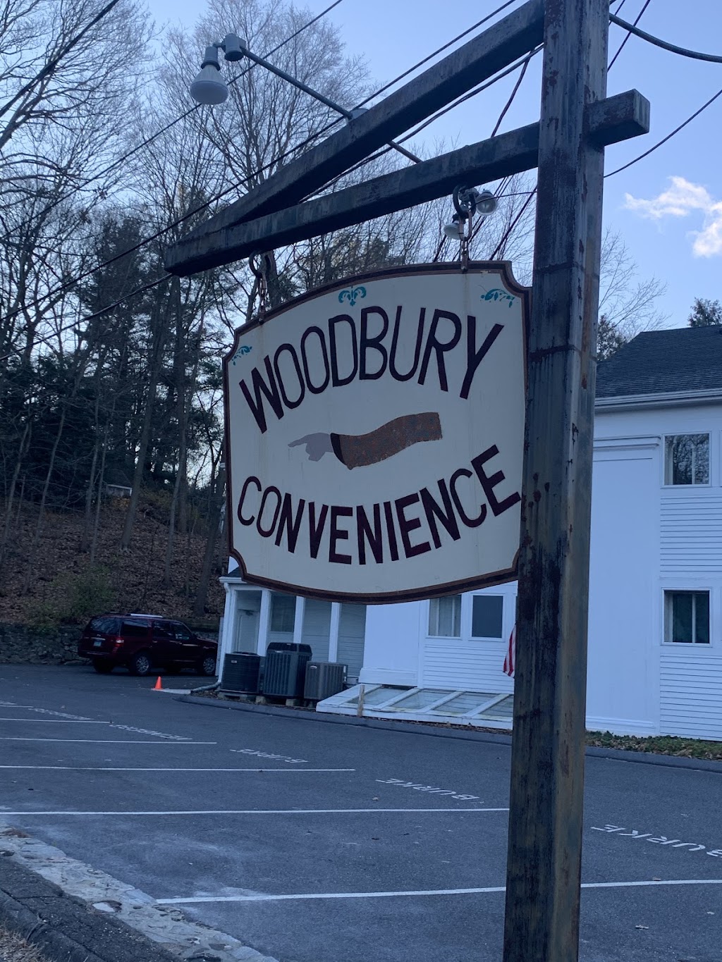 Woodbury Convenience Store | 167 Main St S, Woodbury, CT 06798 | Phone: (203) 586-1090