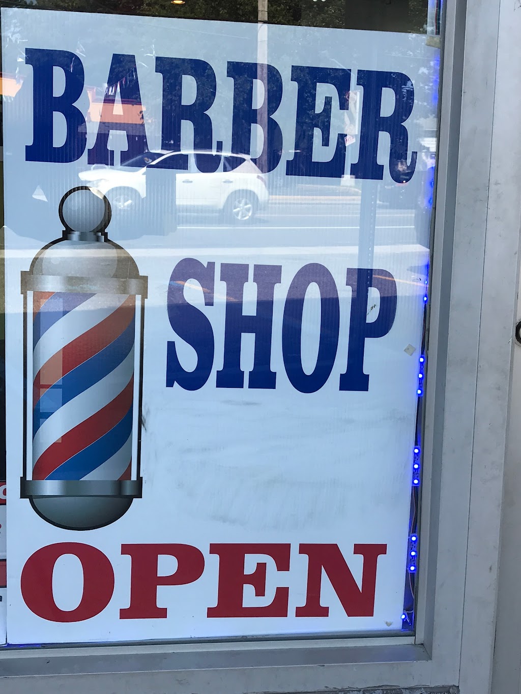 Dannys J Barber Shop | 126 W Suffolk Ave, Central Islip, NY 11722 | Phone: (631) 565-9393